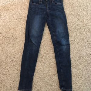 American Eagle skinny jeans